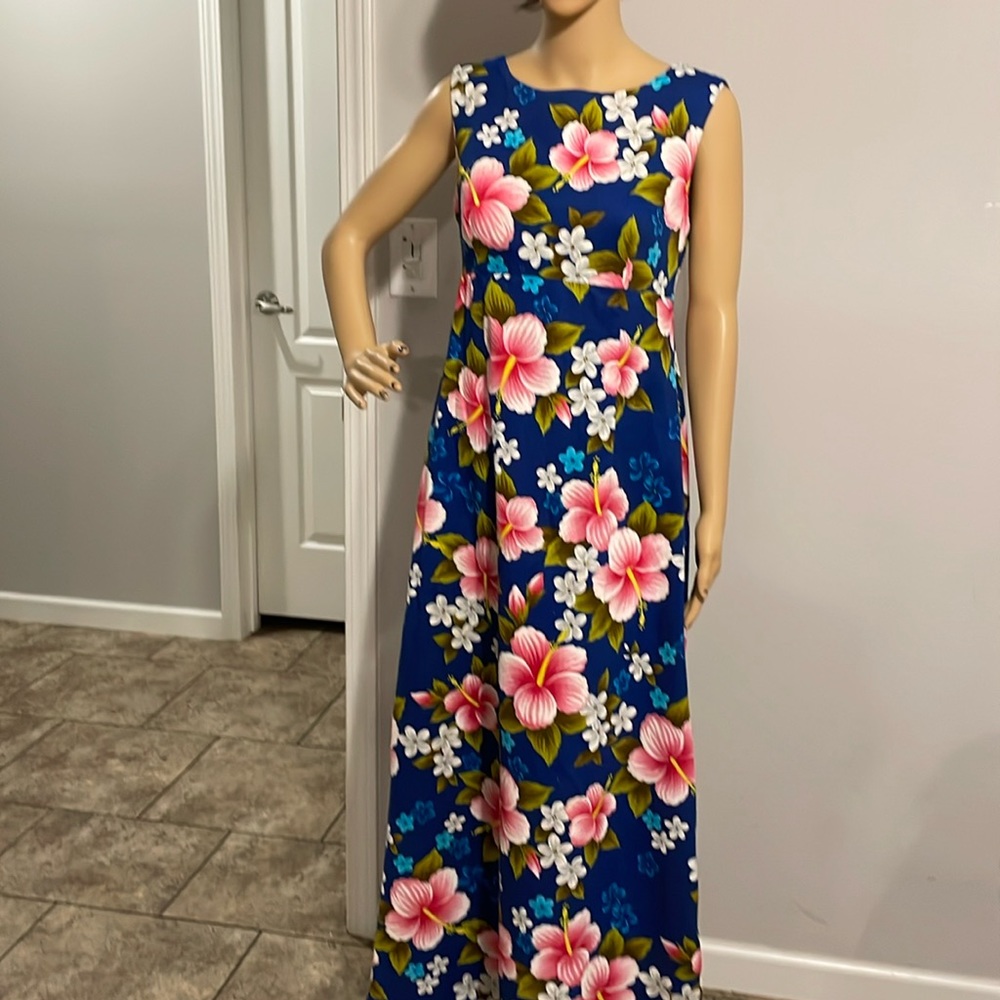 Alberto Makali Blue / Pink Vintage  Floral Hibiscus Hawaiian Tiki
